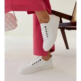 D/CEO Black trainers Beat