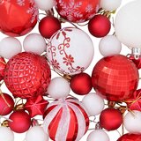  Set božićnih kuglica 88 kom. Crvena i bijela Ø 6 cm Plastika | shoptok.hr