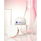 Nivea Cellular Expert Lift Advanced Anti-Age set: serum za obraz Cellular Expert 3-Zone Lift Serum 30 ml + dnevna krema za obraz Cellular Expert Lift Advanced Anti-Age Day Care SPF30 50 ml za ženske Cene