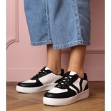 Gemre Black sneakers decorated with glitter Blona | ePonuda.com