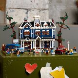 Lego LEGO® Icons - Čudnije stvari: Kuća Krilovih (11370) | Eponuda.com