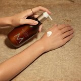 Moroccanoil Body Oud Minéral hranilna krema za telo 360 ml | Shoptok.si