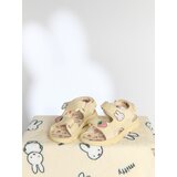 Sinsay Sandale s čičak kopčanjem i 3D aplikacijama Miffy | shoptok.hr