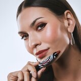 Sisley Phyto-Lip Twist balzam za toniranje usana u olovci nijansa 28 Tangerine 2.5 g | shoptok.hr