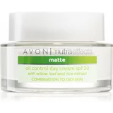 Avon Nutra Effects Matte matirajoča dnevna krema SPF 20 50 ml