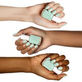 Essie Nails lak za nohte odtenek 99 Mint Candy Apple 13.5 ml | Shoptok.si