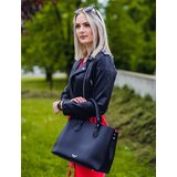 Vuch Cynthia | Shoptok.si