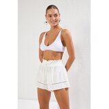 TRENDYOLMILLA Ženski šorts Tbess25Sr00005, Krem Cene
