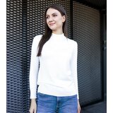  White classic loose-fit sweater Essana | shoptok.hr