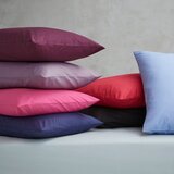 Catherine Lansfield Svjetlo smeđa plahta s gumom od perkala 135x190 cm Easy Iron Percale – | shoptok.hr
