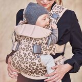 Baby Bjorn BabyBjorn Kenguru One Cotton - Beige leopard | Shoptok.si