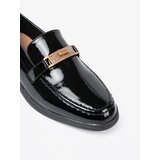 Shelvt Elegant lacquered loafers with gold decoration | shoptok.hr