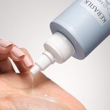 Kerasilk Specialists Exfoliating Scalp & Hair Treatment njega prije šamponiranja s eksfolijacijskim učinkom 200 ml | shoptok.hr