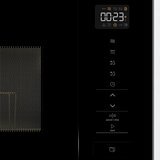 Gorenje BM201SG3BG Vgradna mikrovalovna pecica z žarom, 20 litrov 743066 | Shoptok.si