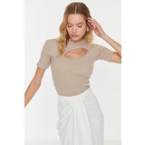 Trendyol Ženska majica Cut Out Detailed | Shoptok.si