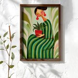 Wallxpert uramljena MDF slika NAL005-70, žena u zelenoj prugastoj haljini drži biljku u crvenoj saksiji, 50 x 70 cm | Eponuda.com