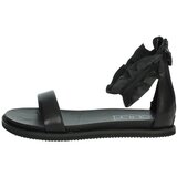 Cult Sandali & Odprti čevlji CLW449500 Črna | Shoptok.si