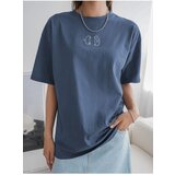 Know Women's Indigo Blue Penguin Printed Oversize T-shirt | ePonuda.com