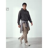 Sinsay Majica s kapuljačom i otiskom na leđima s dodatkom pamuka | shoptok.hr