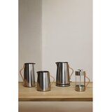 Stelton Grelnik vode iz nerjavečega jekla v srebrni barvi 1,2 l Emma &amp;ndash; Slike