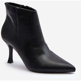 Kesi Women's leather shoes on the toe of black Merisa Cene