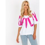 Fashion Hunters White and pink blouse with a print and a V-neck Cene