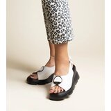 Gemre White wedge sandals with a buckle Bayley | ePonuda.com
