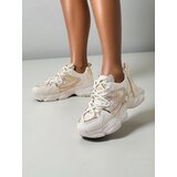 Resti Women's sports sneakers on a thicker sole Quua | Shoptok.si
