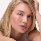 Catrice Eye Blusher tekuće sjenilo za oči sa šljokicama nijansa 030 Berry Haze 7 ml | shoptok.hr