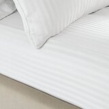 Catherine Lansfield Bela napenjalna rjuha iz damasta 150x200 cm Satin Stripe – | Shoptok.si