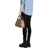 Guess Ročna torbica 'Noelle II' rjava / kapučino | Shoptok.si