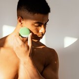 Foreo LUNA™4 Go sonični uređaj za čišćenje za putovanje Pistachio | shoptok.hr