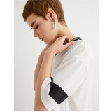 Koton College T-Shirt Comfort Fit Breathable Short Sleeve V-Neck cene