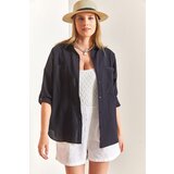 Bianco Lucci Women's Double Pocket Oversize Linen Shirt Cene