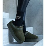 Gemre Green platform snow boots with low uppers and embroidered Greene pattern | Shoptok.si
