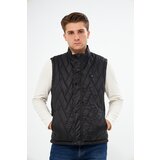 River Club Men's Water and Windproof High Neck Quilted Patterned Vest cene