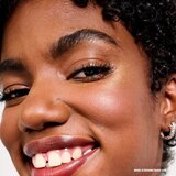 Benefit Glow-la-la osvetljevalec odtenek Lumi 3 g | Shoptok.si