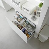 YAMAZAKI Bijela metalna prilagodljiva dodatna kuhinjska polica 108x15 cm Tower – | shoptok.hr