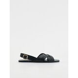 Reserved Ravne sandale - crno | shoptok.hr
