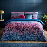 Catherine Lansfield Modra/rožnata posteljnina za zakonsko posteljo iz mikrosatena 200x200 cm Animal Print – | Shoptok.si