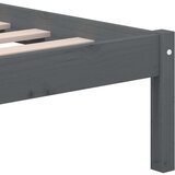  Posteljni okvir siv iz trdnega lesa 135x190 cm 4FT6, (20645086) | Shoptok.si