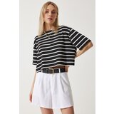  Women's Black and White Striped Oversize Crop Knitted T-Shirt Cene