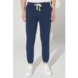 ALTINYILDIZ CLASSICS Men's Navy Blue Slim Fit Slim Fit Jogger Pants with Side Pockets, Cotton Tie Waist Flexible. Cene