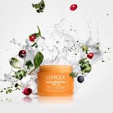 Clinique Superdefense™ SPF 25 Fatigue + 1st Signs Of Age Multi-Correcting Cream krema proti prvim znakom staranja za suho in mešano kožo SPF 25 30 ml | Shoptok.si