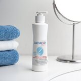 Lactacyd Pharma Intimate Wash With Prebiotics emulzija za intimno umivanje s prebioticima 250 ml za žene | shoptok.hr