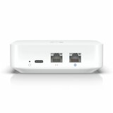 Ubiquiti ux-eu unifi cloud gateway and wifi 6 access point that runs unifi network. powers an entire network or simply meshes as an access point built-in WiFi6 (2x2 mimo), 140 m² (1,500 ft²) single-unit coverage, 60+ connected wifi devices, gbe RJ4 | ePonuda.com