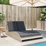 vidaXL Ležalnik z blazino svetlo siv 114x205x73 cm poli ratan | Shoptok.si