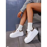 Resti Women's sports sneakers on a platform Safirrat | Shoptok.si