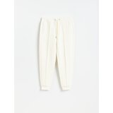 Reserved MEN`S TROUSERS - krem | shoptok.hr