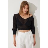  Women's Black Openwork Crop Knitwear Blouse Cene